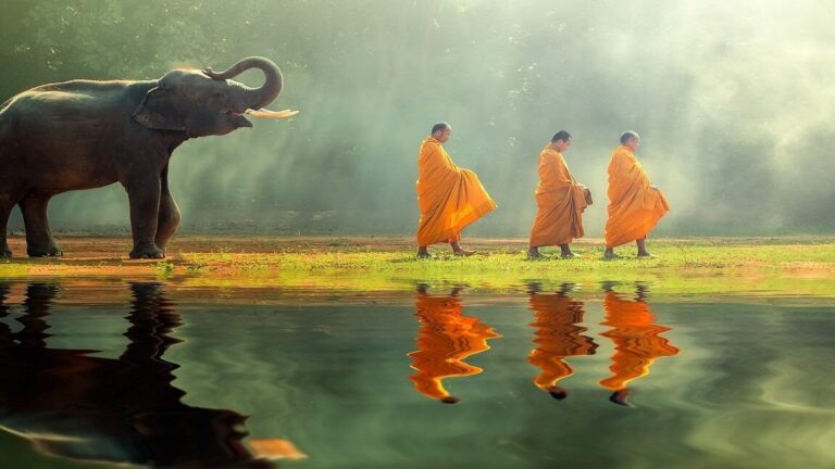 Guía de las mejores oraciones para dormir tranquilo y protegido